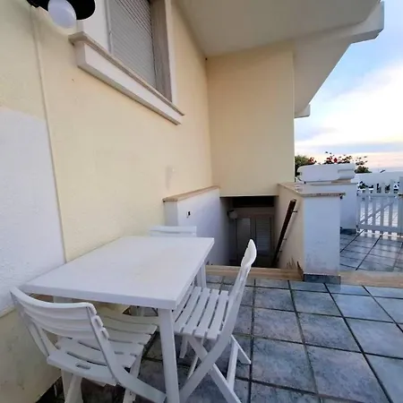 Casa Ibiscus Roberta Semesterbostad Torre Vado